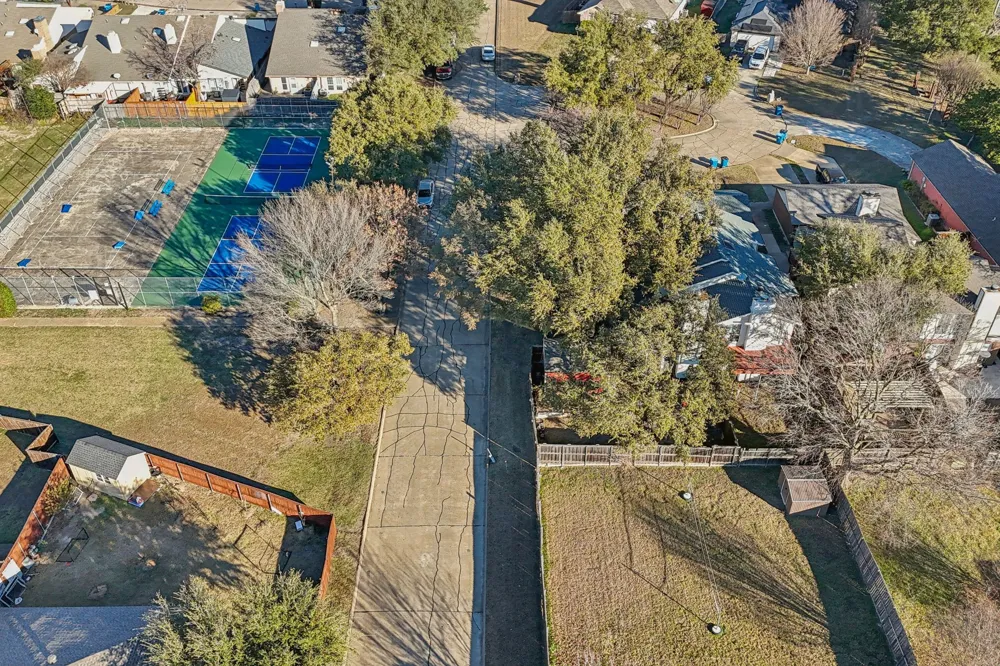 6814 Dolphin Circle Rowlett, TX 75088