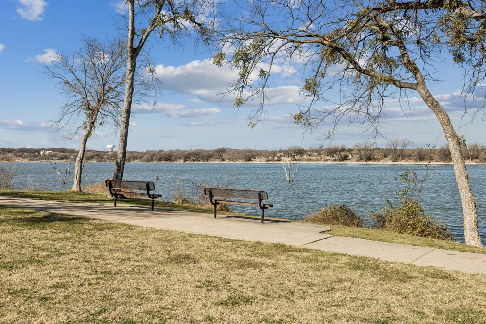 6814 Dolphin Circle Rowlett, TX 75088