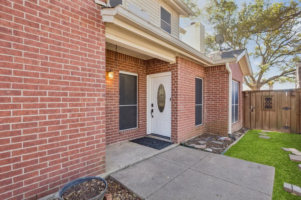 6814 Dolphin Circle Rowlett, TX 75088