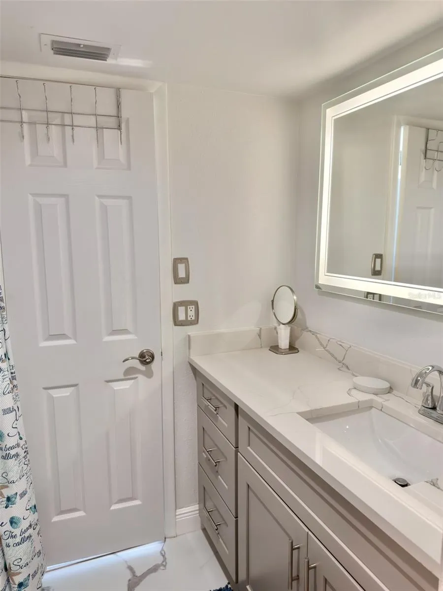1380 GULF BOULEVARD #805 Clearwater, FL 33767