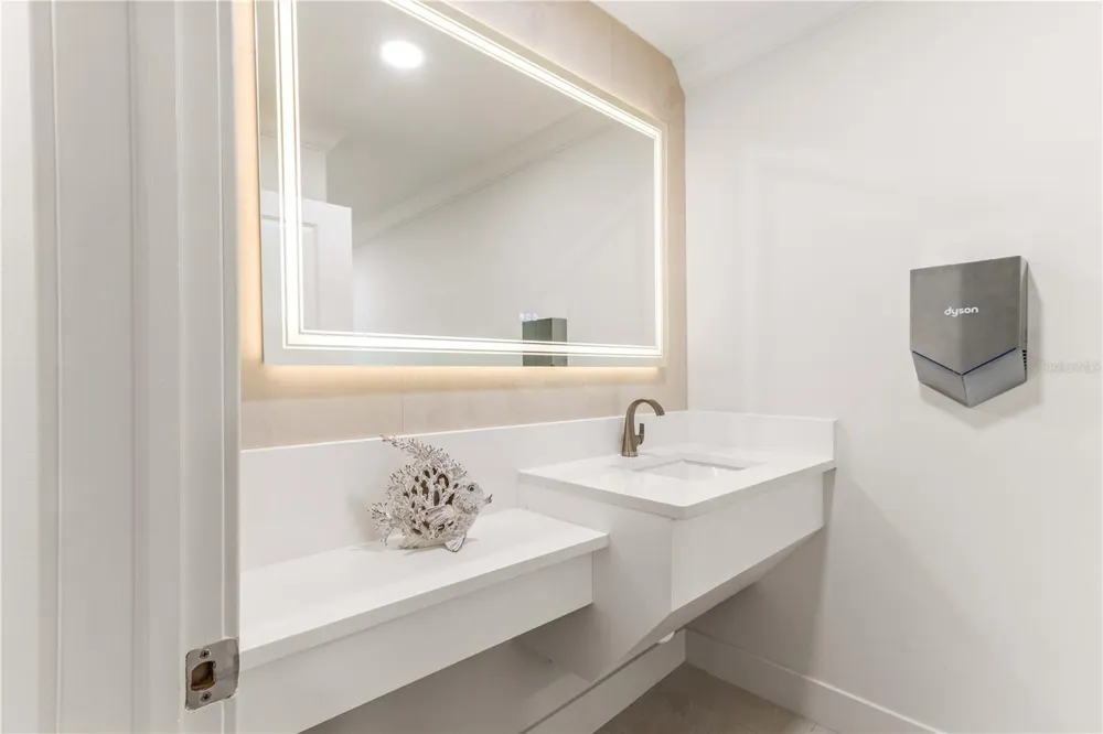 1380 GULF BOULEVARD #805 Clearwater, FL 33767