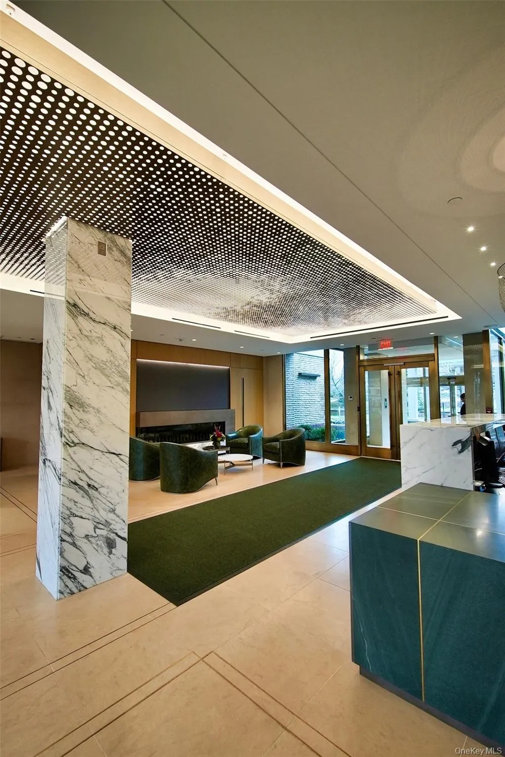 100 Hilton Avenue #901 Garden City, NY 11530