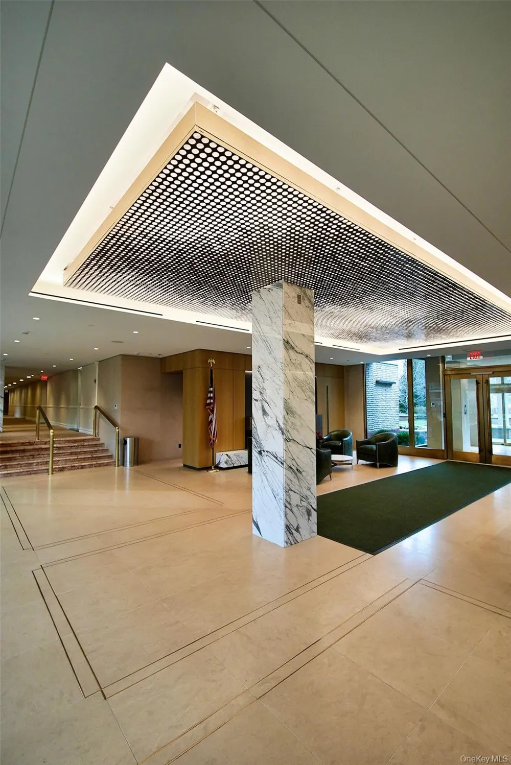 100 Hilton Avenue #901 Garden City, NY 11530