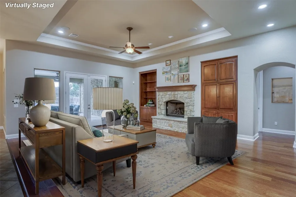 114 Preston Trail Meadowlakes, TX 78654