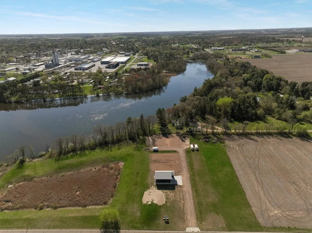 1305 (Unit 6) Guy Avenue Barron, WI 54812