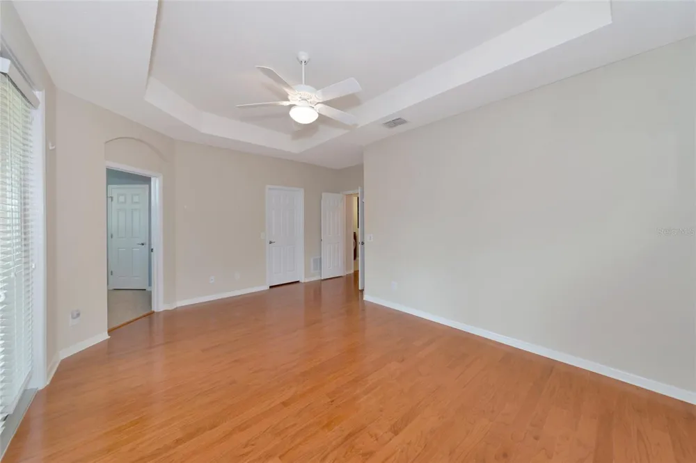 5519 NAPA DRIVE Sarasota, FL 34243