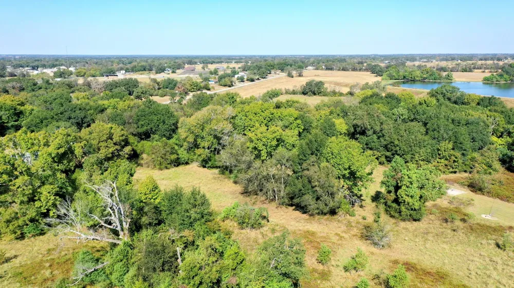 N Shipp Madisonville, TX 77864