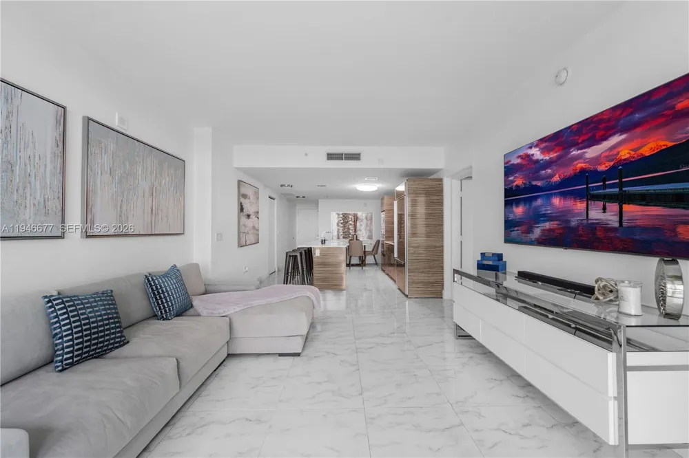 460 NE 28th St #3002 Miami, FL 33137