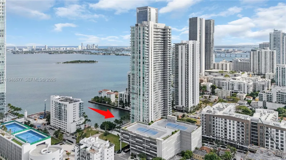 460 NE 28th St #3002 Miami, FL 33137