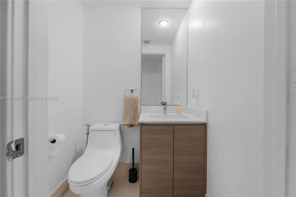 460 NE 28th St #3002 Miami, FL 33137