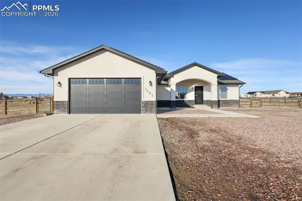 1487 E Arrowwood Lane Pueblo West, CO 81007
