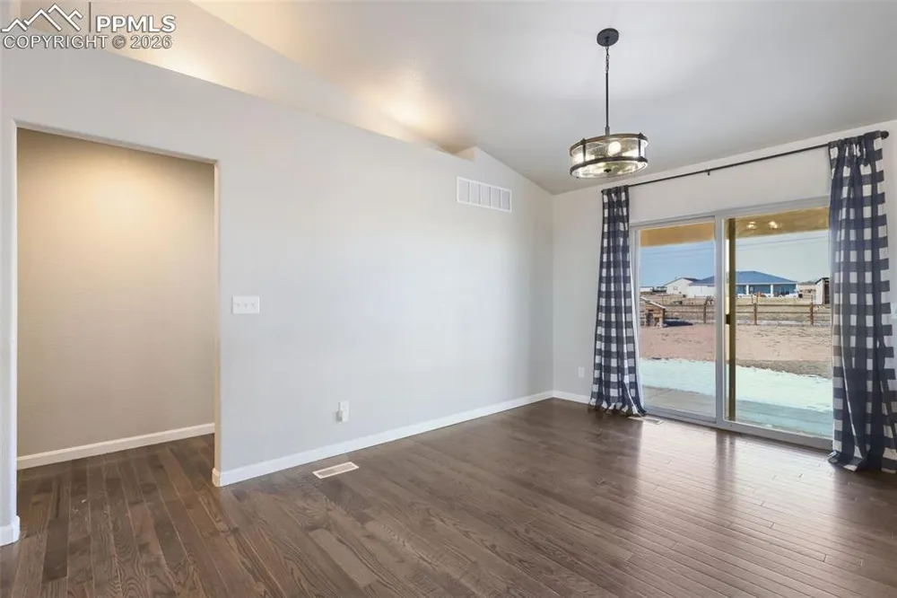 1487 E Arrowwood Lane Pueblo West, CO 81007