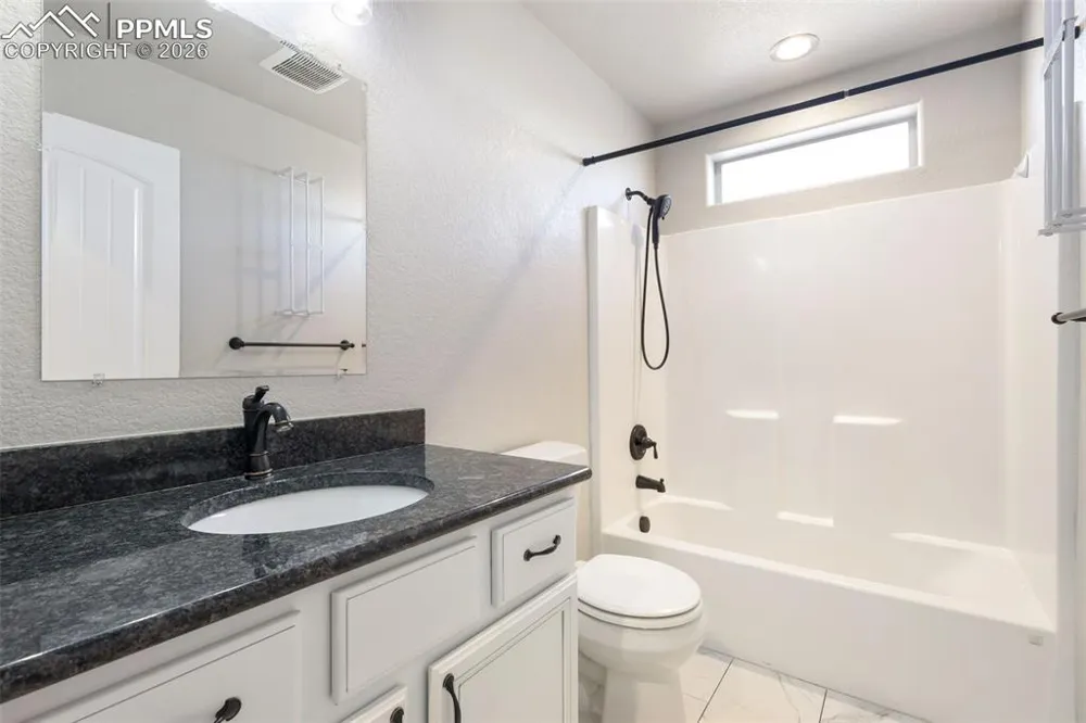 1487 E Arrowwood Lane Pueblo West, CO 81007