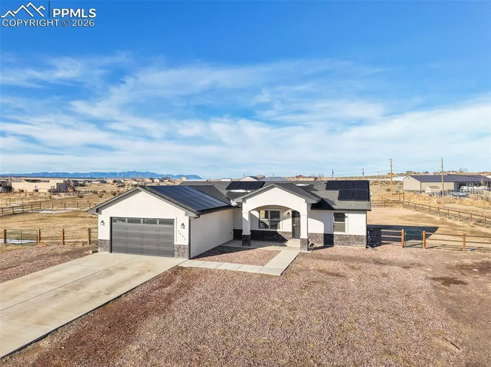 1487 E Arrowwood Lane Pueblo West, CO 81007
