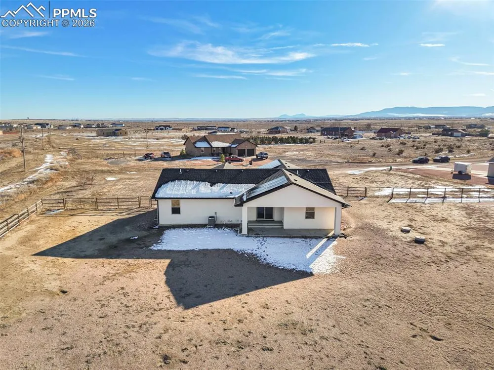 1487 E Arrowwood Lane Pueblo West, CO 81007