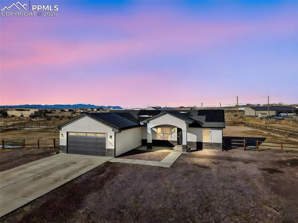 1487 E Arrowwood Lane Pueblo West, CO 81007