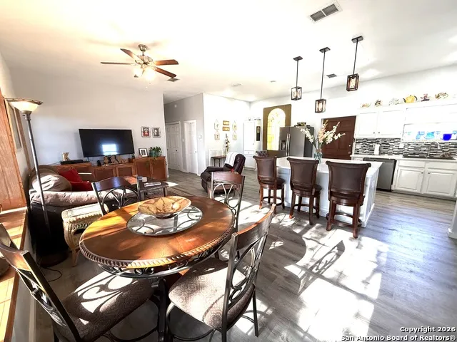 1 Mackenzie Brackettville, TX 78832