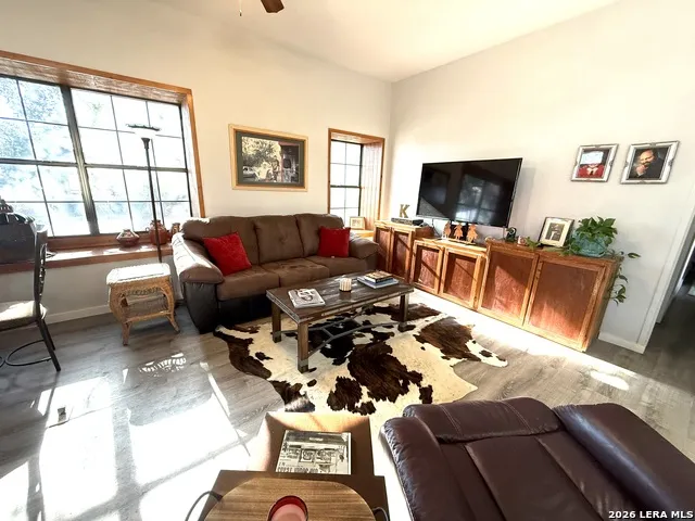 1 Mackenzie Brackettville, TX 78832