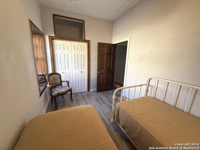 1 Mackenzie Brackettville, TX 78832