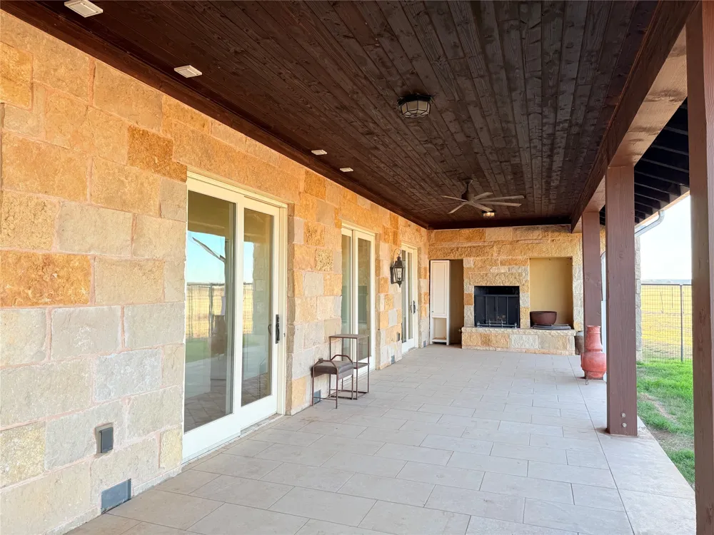 990 County Road 621 Tuscola, TX 79562