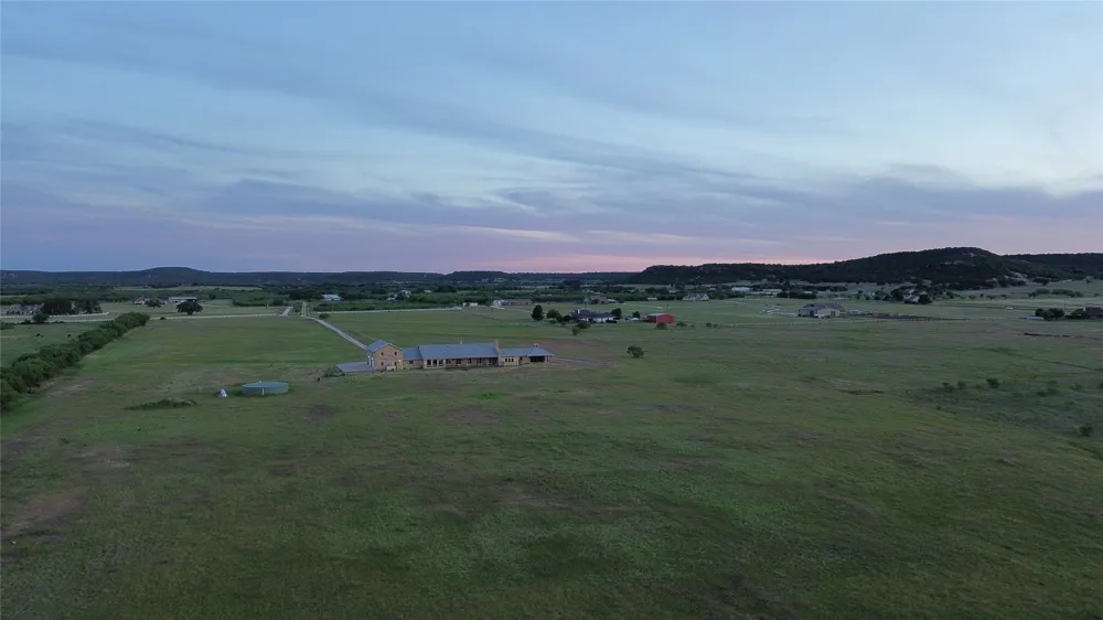 990 County Road 621 Tuscola, TX 79562