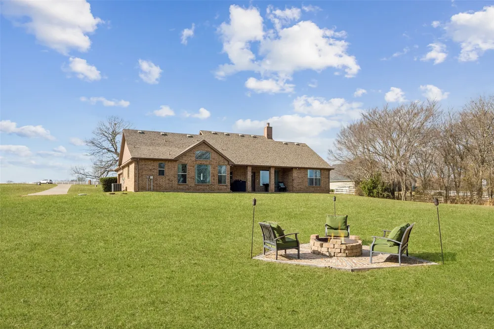 370 Private Road 5291 Yantis, TX 75497