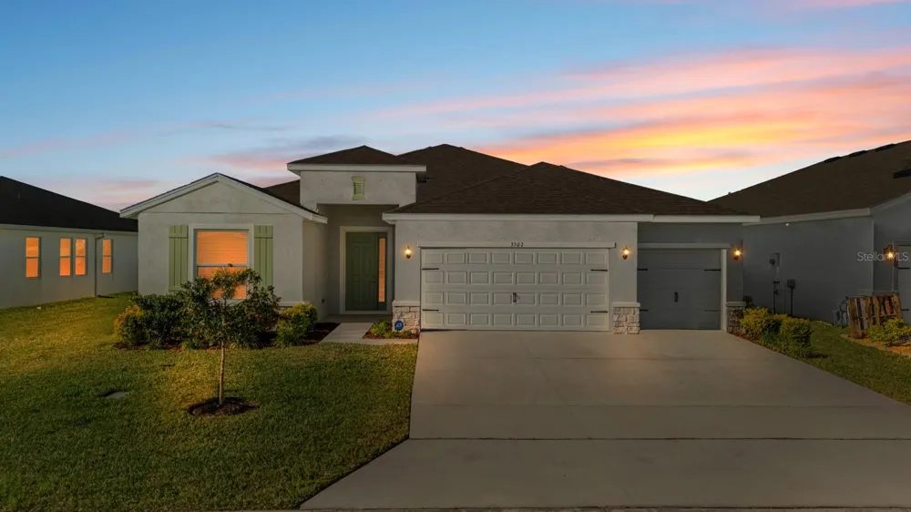 3507 GOLDEN WHEAT LANE Plant City, FL 33565