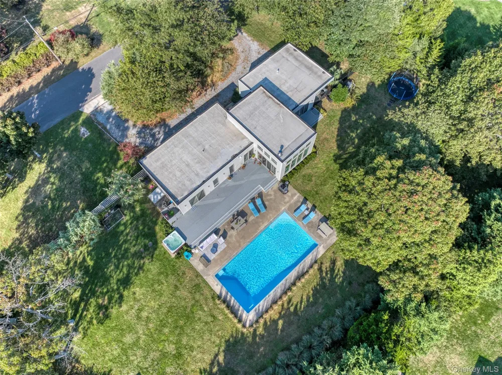 840 Southern Boulevard East Marion, NY 11939