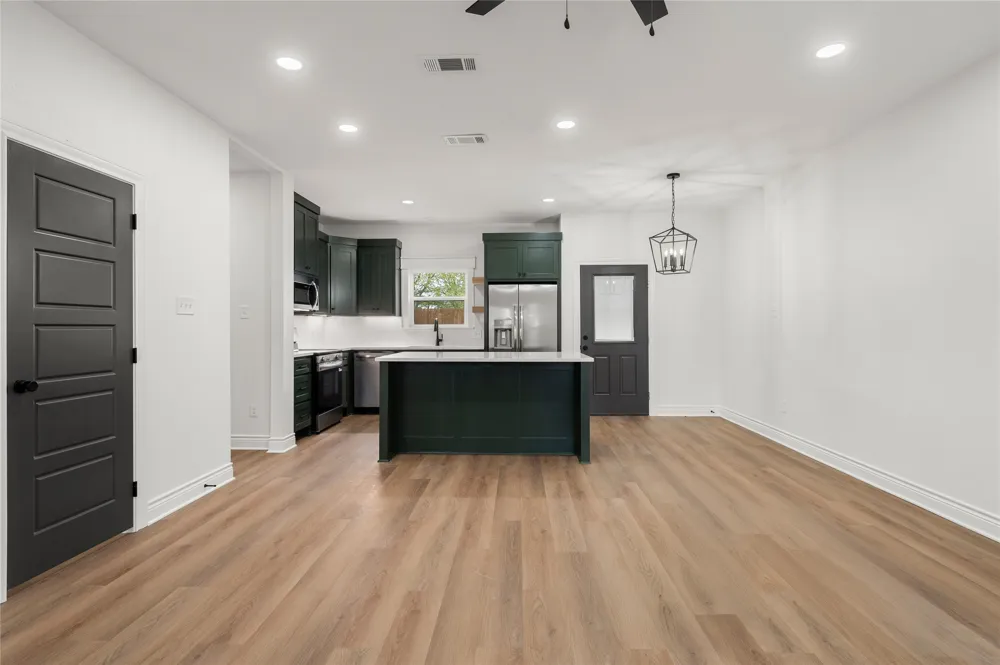 307 Live Oak Trail Valley Mills, TX 76689