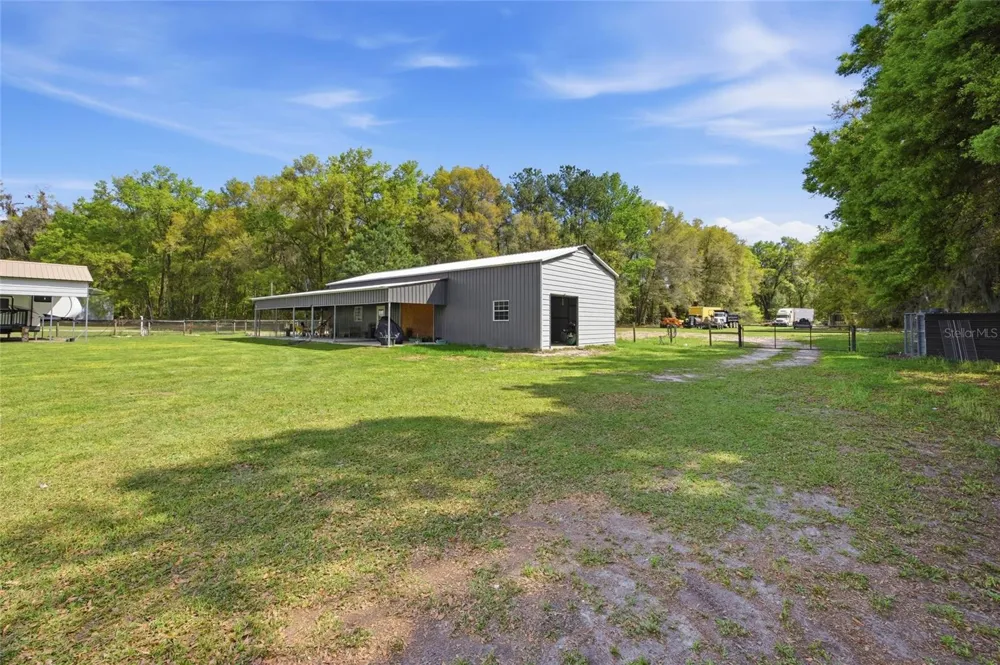 3660 W HWY 329 Reddick, FL 32686