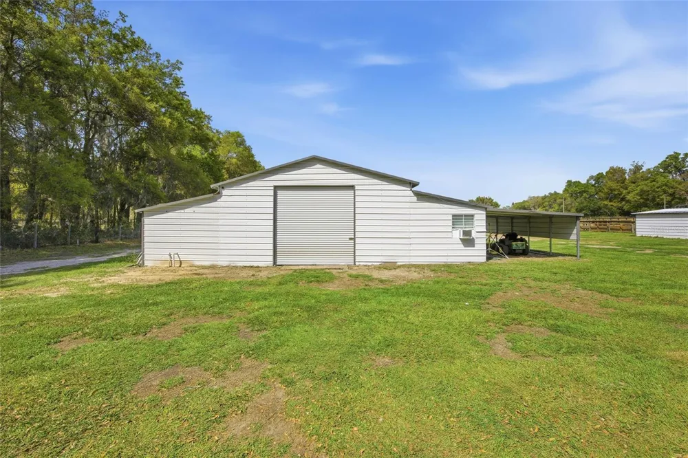 3660 W HWY 329 Reddick, FL 32686