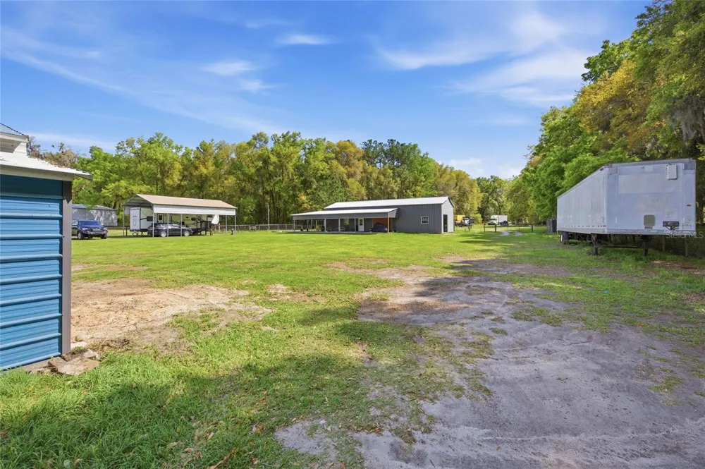 3660 W HWY 329 Reddick, FL 32686