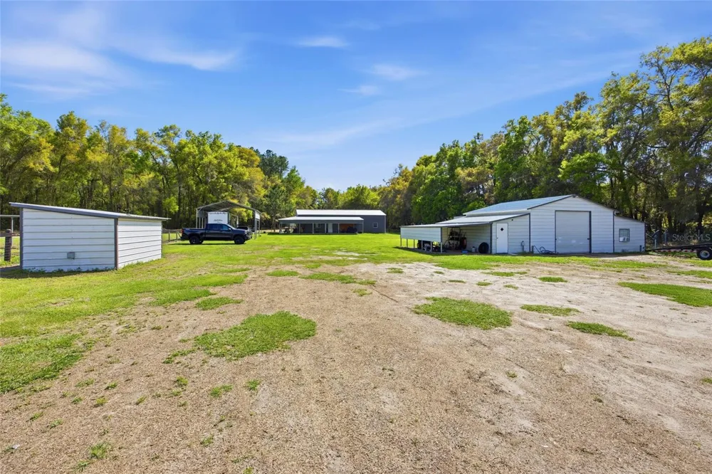 3660 W HWY 329 Reddick, FL 32686