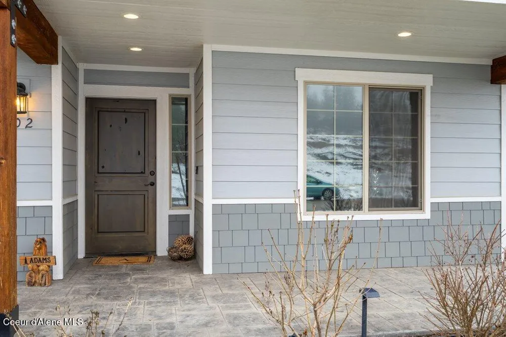 702 E Valley Street S Oldtown, ID 83822