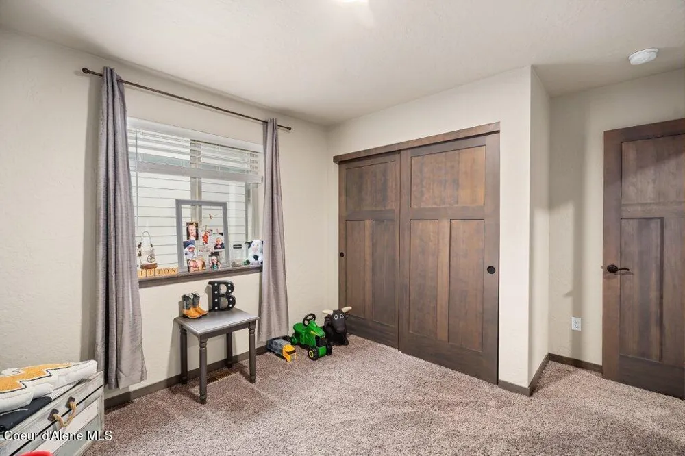 702 E Valley Street S Oldtown, ID 83822