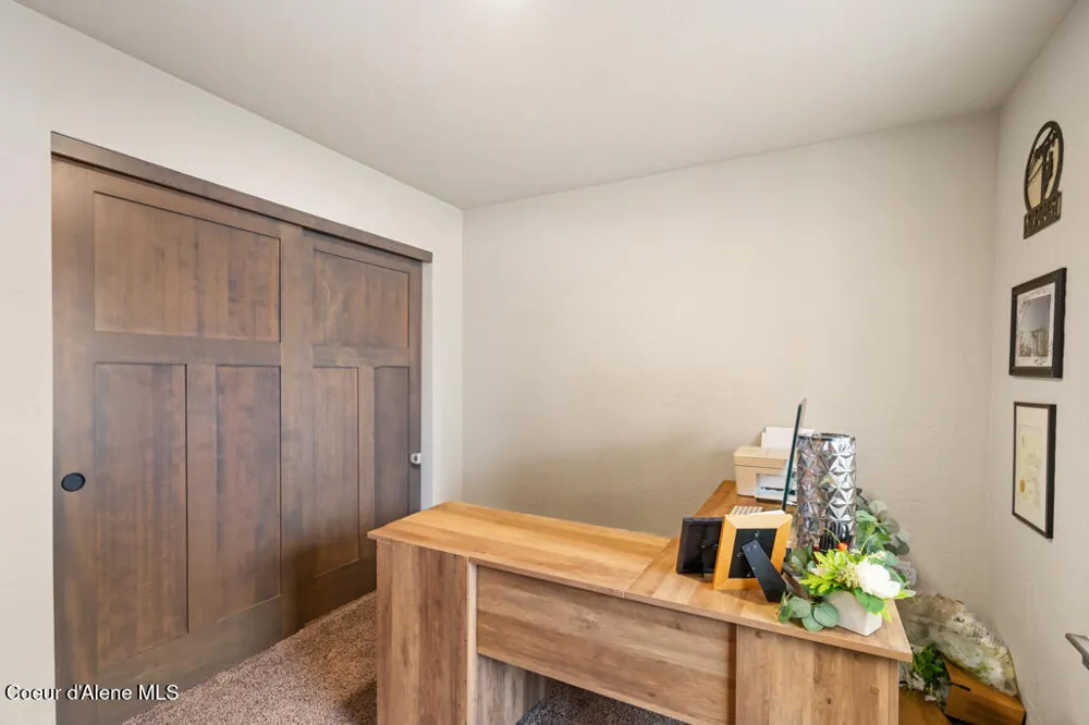 702 E Valley Street S Oldtown, ID 83822