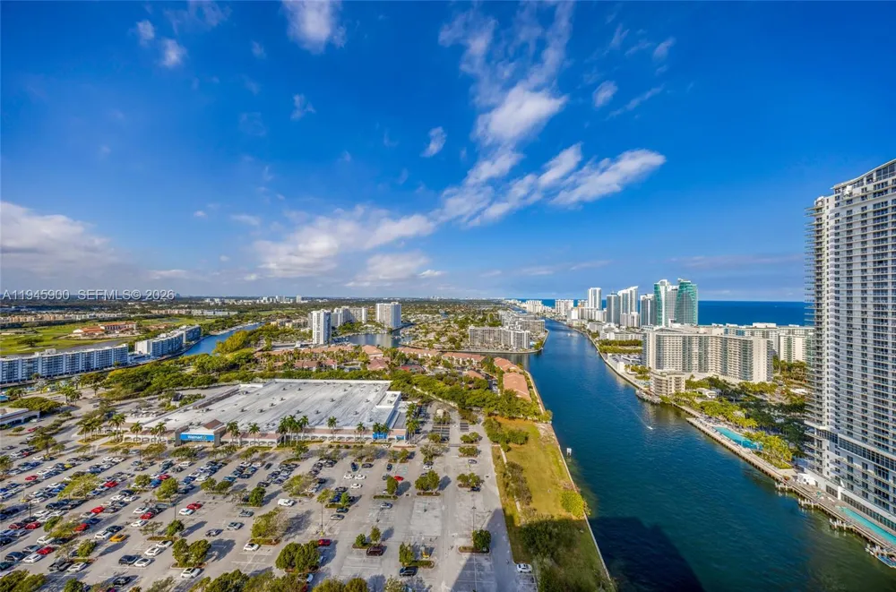 2600 E Hallandale Beach Blvd #T3304 Hallandale Beach, FL 33009