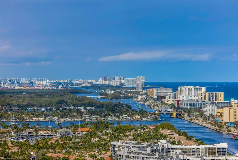 2600 E Hallandale Beach Blvd #T3304 Hallandale Beach, FL 33009