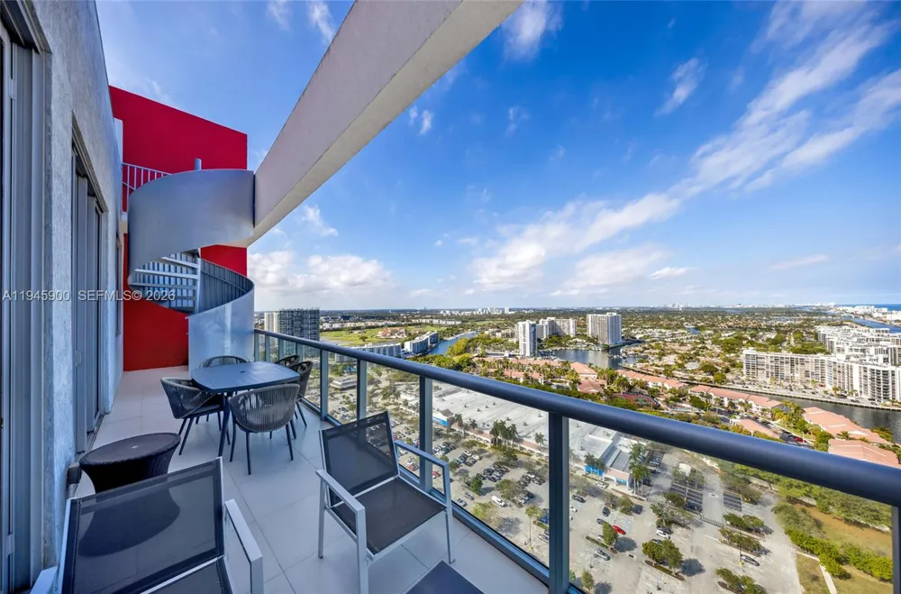 2600 E Hallandale Beach Blvd #T3304 Hallandale Beach, FL 33009