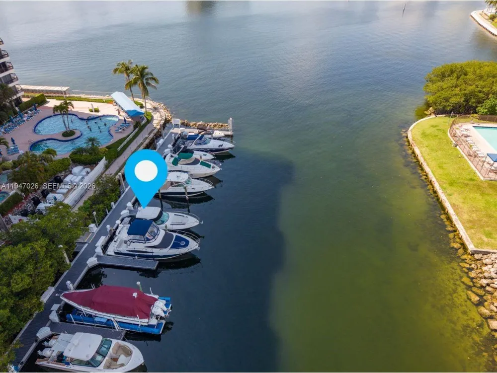 3575 Mystic Pointe Dr, Slip 7 Aventura, FL 33180