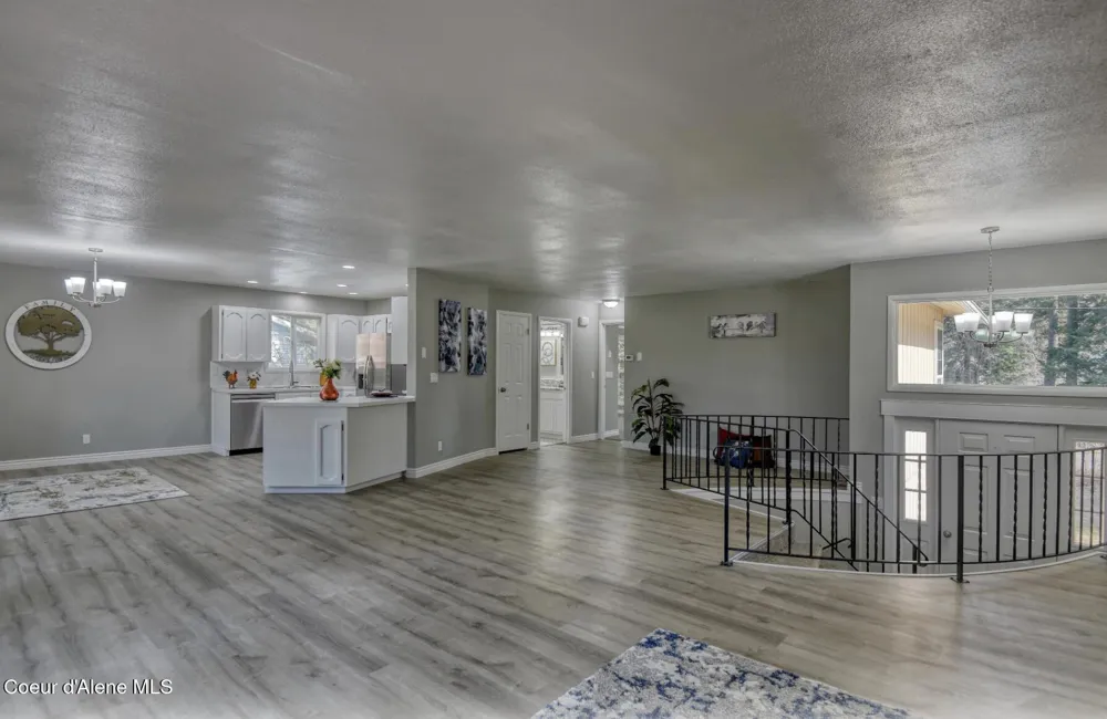 11459 Trafalgar Street Hayden, ID 83835