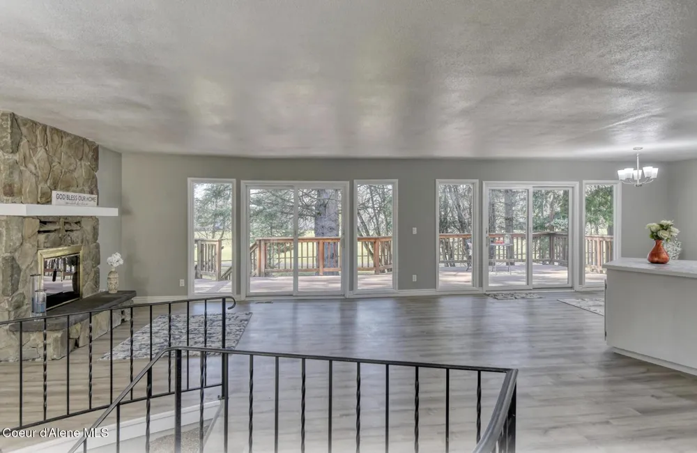 11459 Trafalgar Street Hayden, ID 83835
