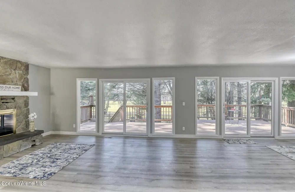11459 Trafalgar Street Hayden, ID 83835