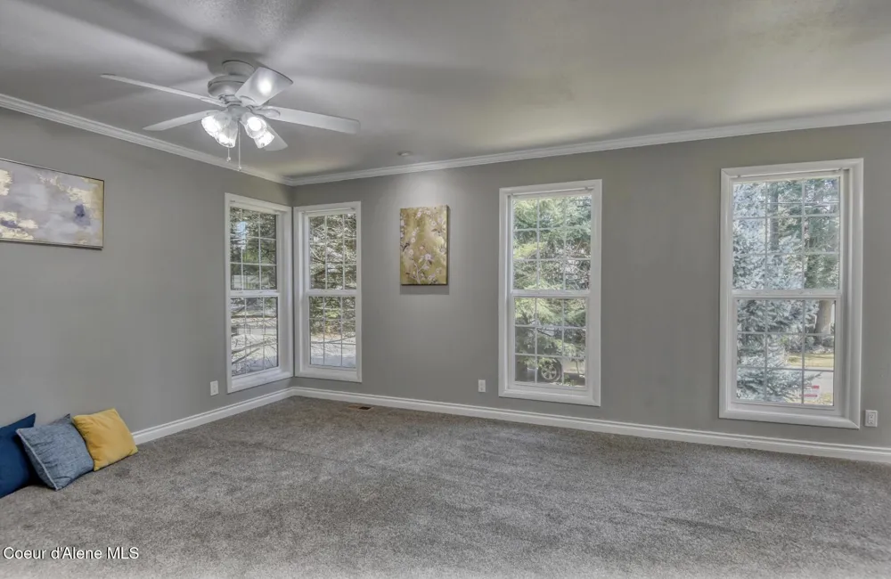 11459 Trafalgar Street Hayden, ID 83835