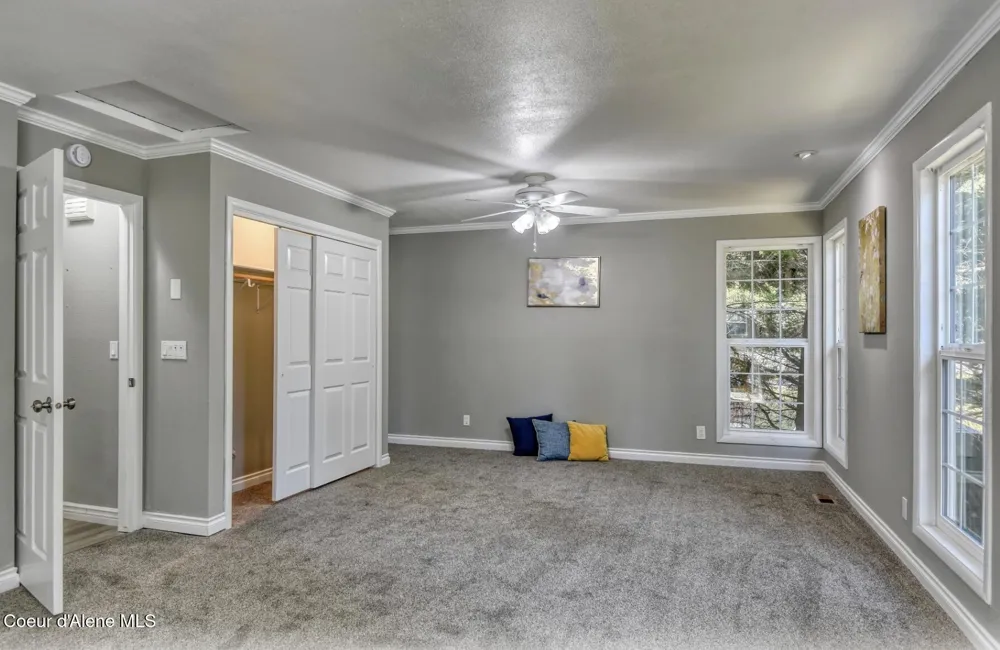 11459 Trafalgar Street Hayden, ID 83835