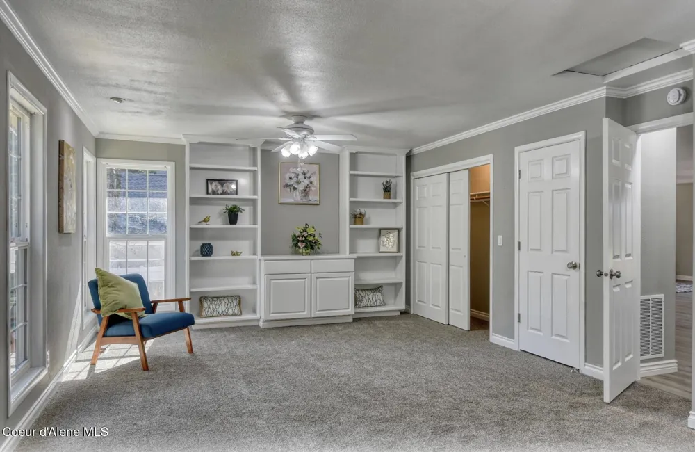 11459 Trafalgar Street Hayden, ID 83835