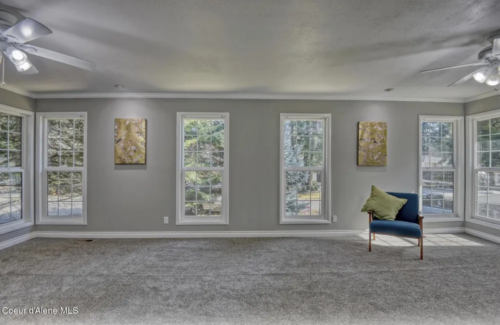 11459 Trafalgar Street Hayden, ID 83835