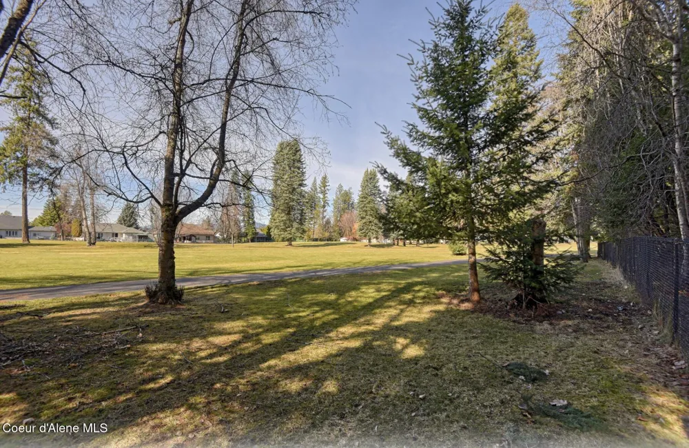 11459 Trafalgar Street Hayden, ID 83835