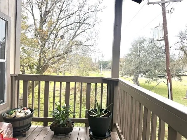 418 Garland Drive #214 Lake Jackson, TX 77566