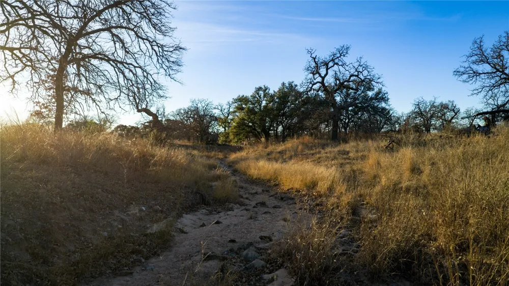 126 Buffalo Road Valley Spring, TX 76885